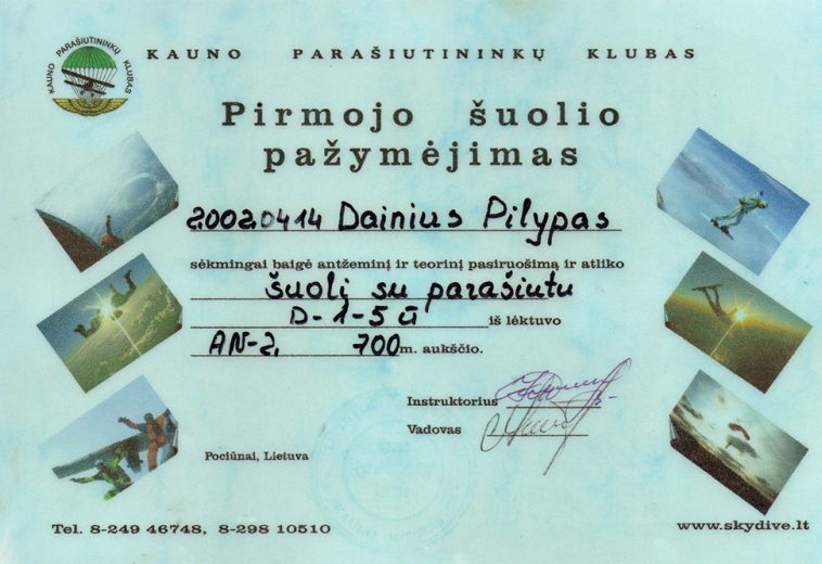 2002 04 14 – Pirmojo šuolio su parašiutu D15U pažymėjimas